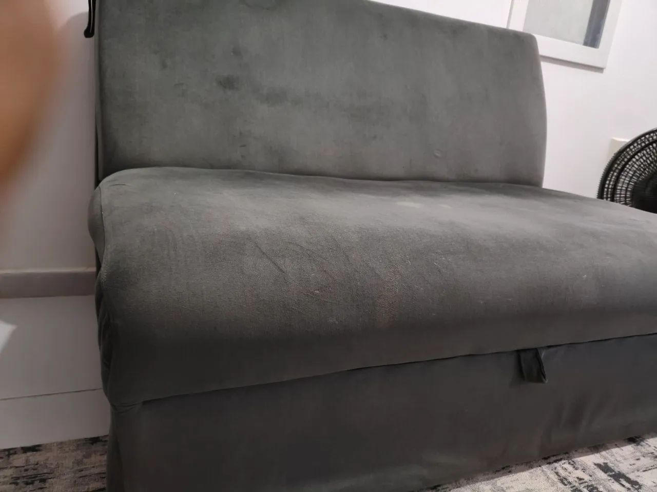 Sofá cama 4 meses de uso , desapego mesmo ,urgente 