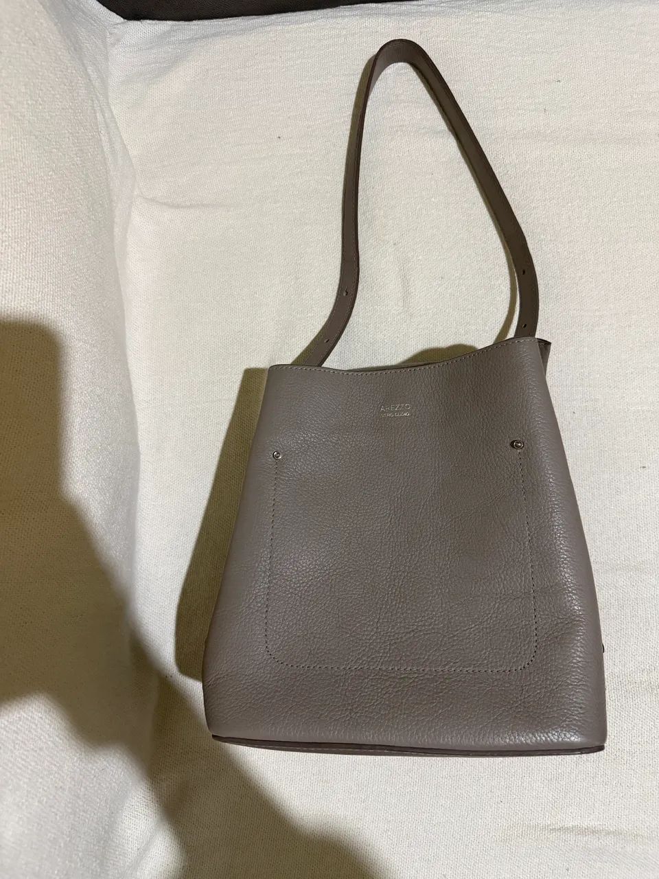 Bolsa da Arezzo cinza  - Foto 4