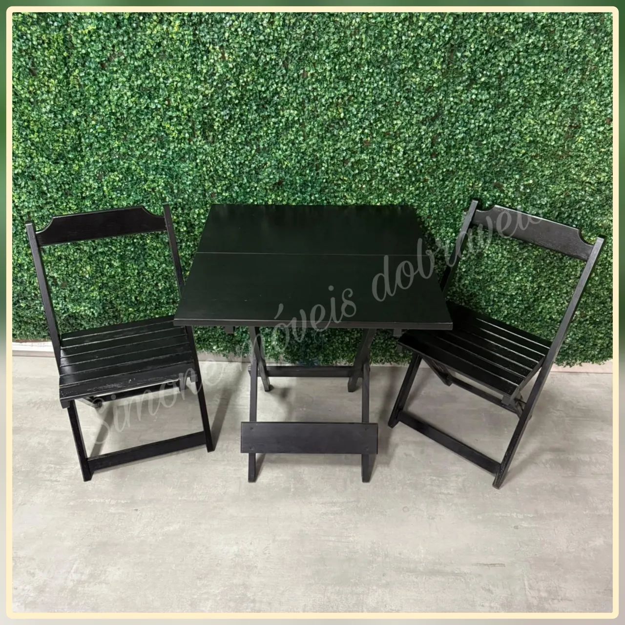 Mesa 70x70 dobrável com cadeiras  - Foto 3