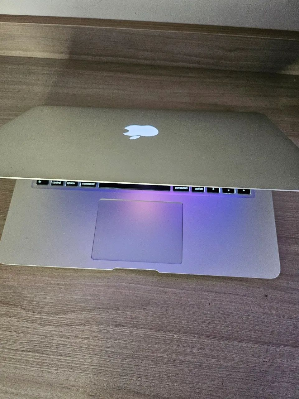 MacBook Air 13? 2017 i5 8GB SSD 128GB - Super Conservado - Foto 4