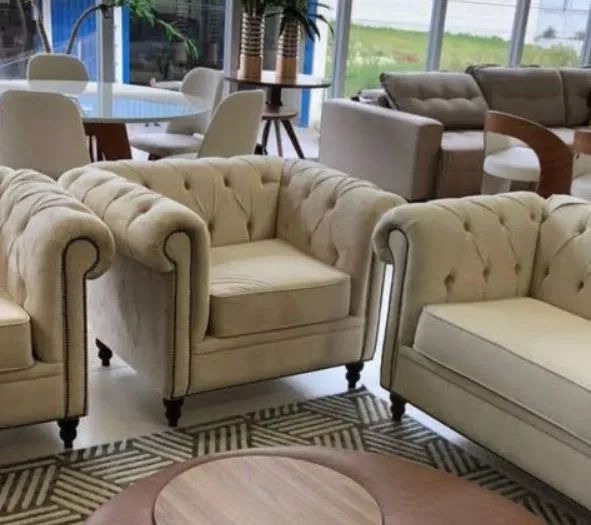 Sofá Estilo Inglês/3 Lugares/2,22L+Poltrona/Captonê/com Tachas,  R$16.098,45! - Foto 4