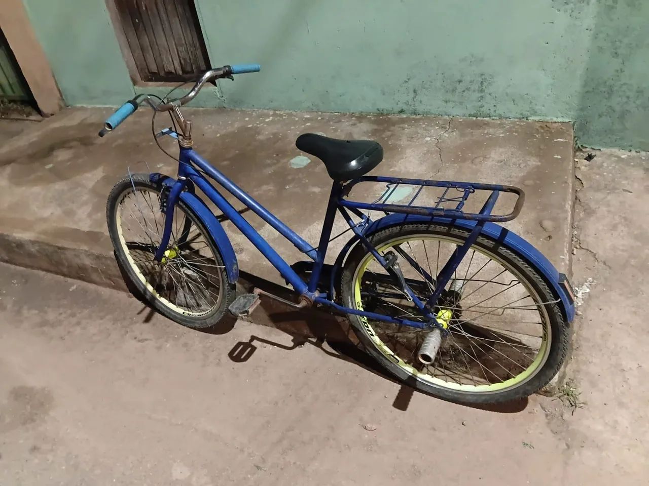 Vendo uma bicicleta  - Foto 2