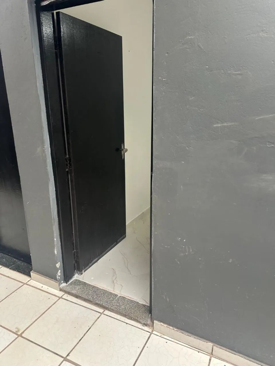 Aluguel de Kitnet no Centro de Araguari com Tudo Incluso - Foto 2