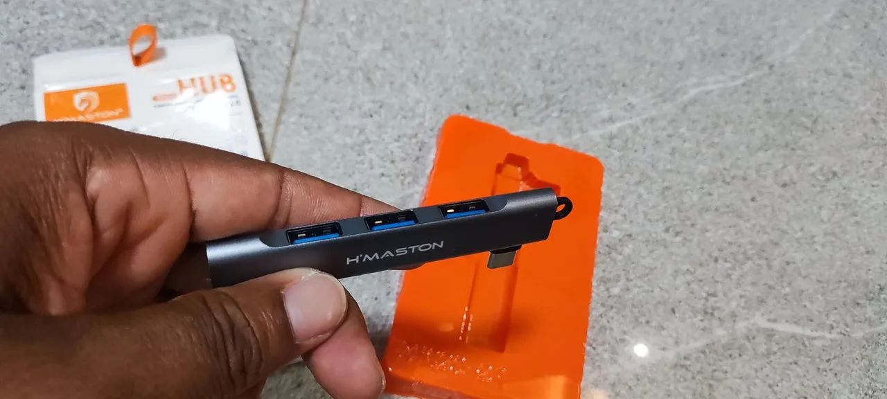 Hub USB tipo c com 4 entradas  - Foto 4