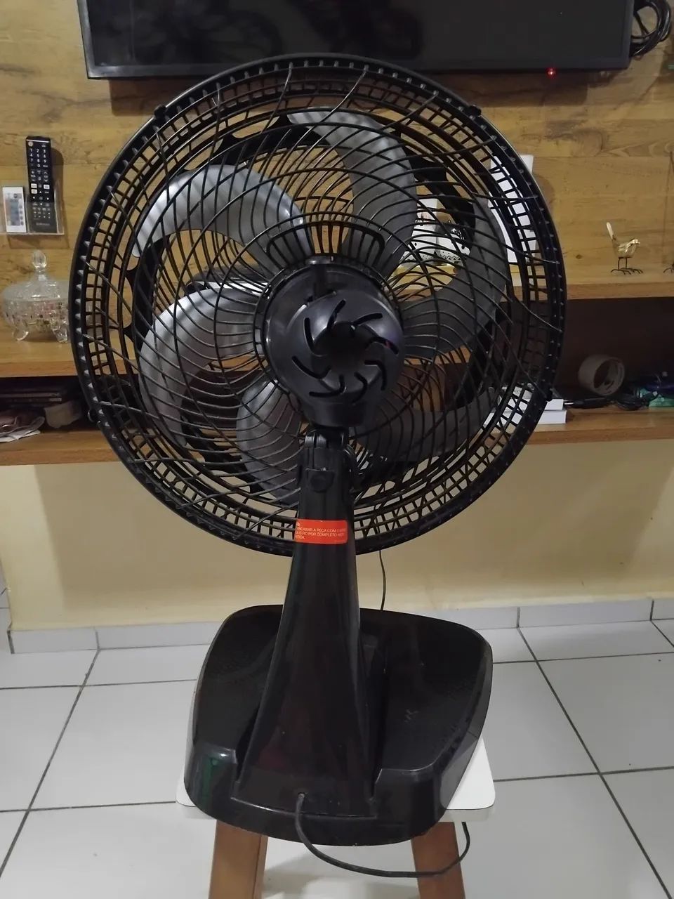 Ventilador de mesa 40cm Marca Arno  - Foto 3