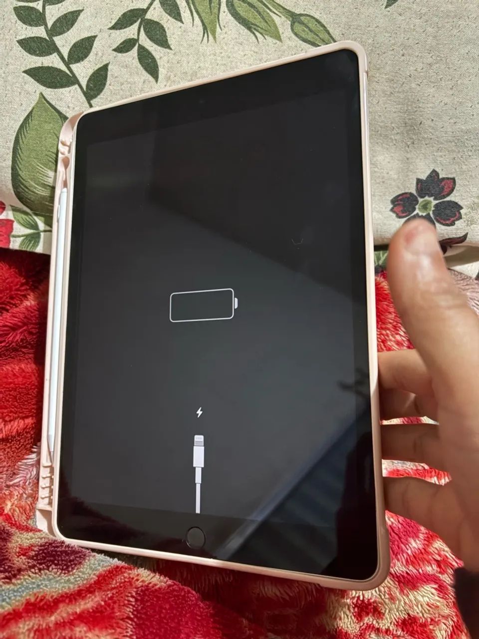 iPad 9 geração NÃO ESTÁ CARREGANDO  - Foto 3