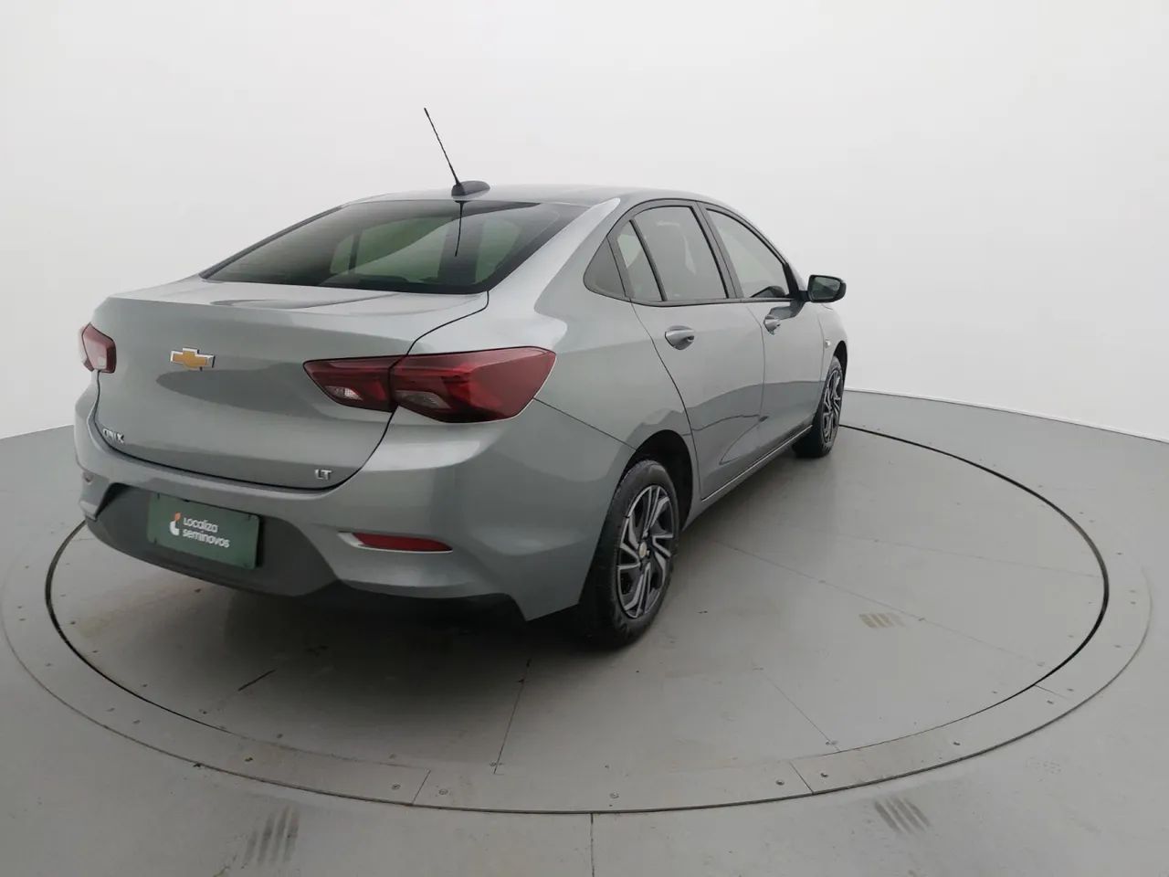 Chevrolet Onix Plus LT 1.0 12V Flex Mec. 4P, foto 5 de 18