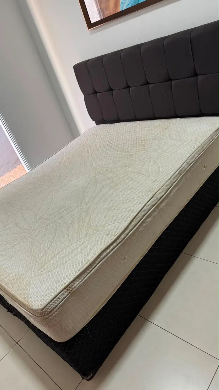 Vendo Cama + Box Queen