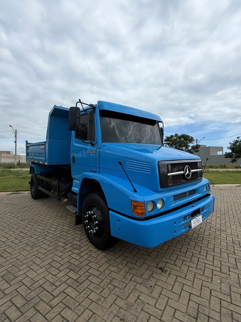 M.benz / 1620 Caçamba Toco  - Foto 2