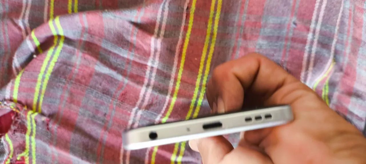 Celular da marca OPPO  - Foto 2