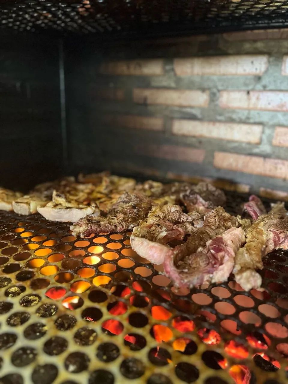 Churrasqueiro em Sabará - Foto 2