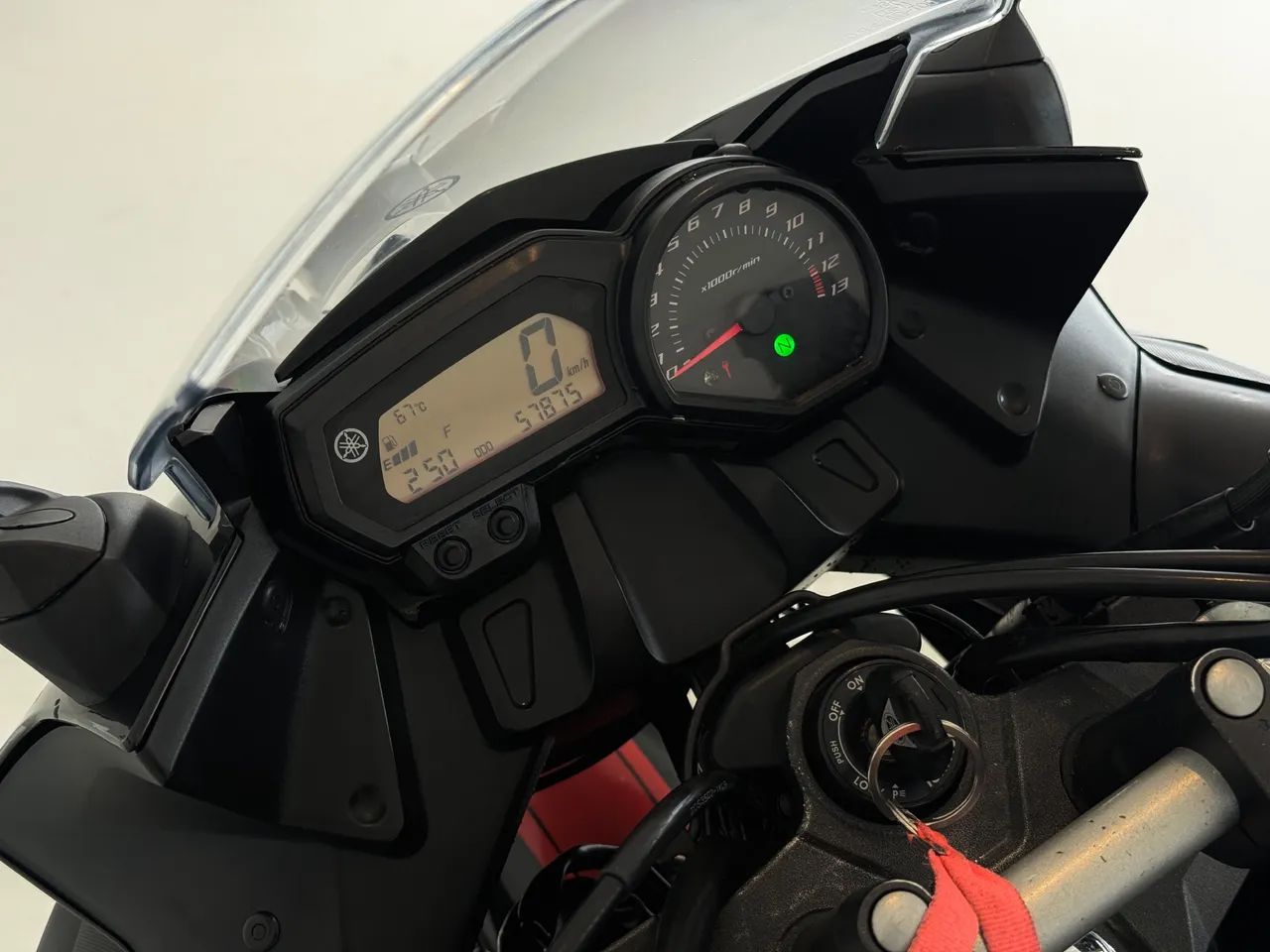 XJ6F 2012 IMPECÁVEL  - Foto 4