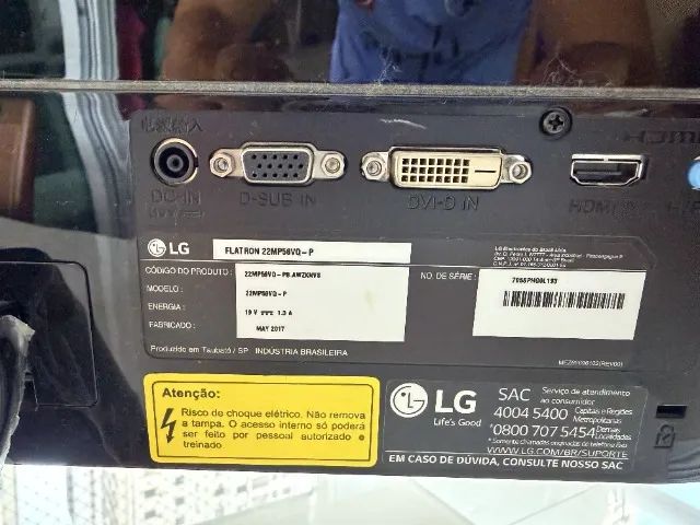 Monitor LG Flatron 21.5" Full HD IPS  - Foto 3