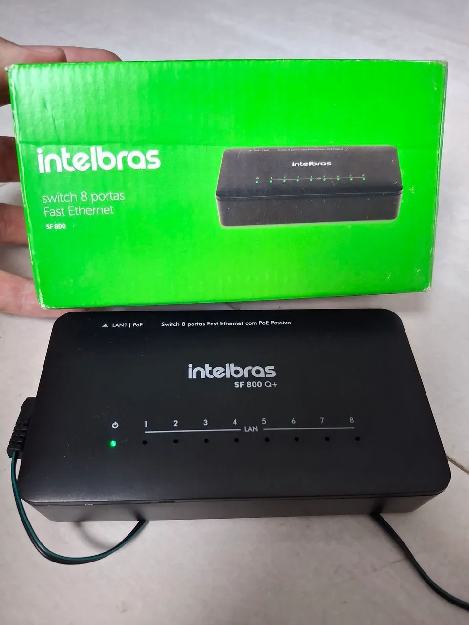 Switch Intelbras - como novo 