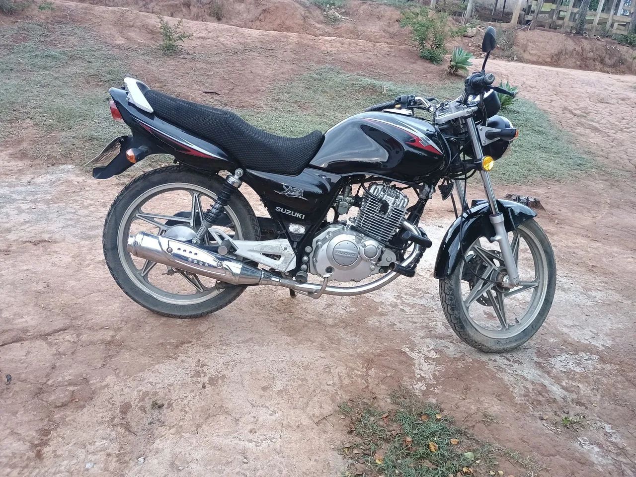 Suzuki YES 