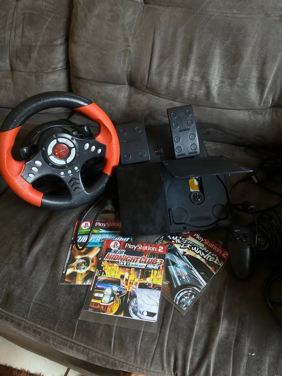 Ps2 conservado Com Volante e pedal e jogos  - Foto 4