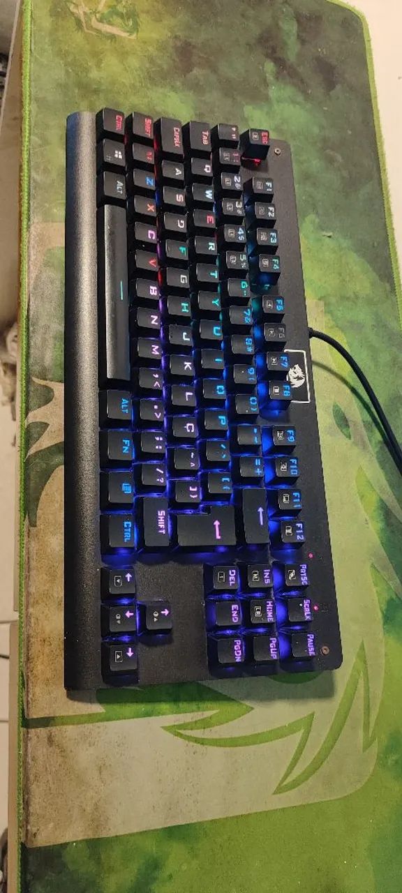 Teclado mecânico red dragon 80% switch blue RGB  - Foto 3