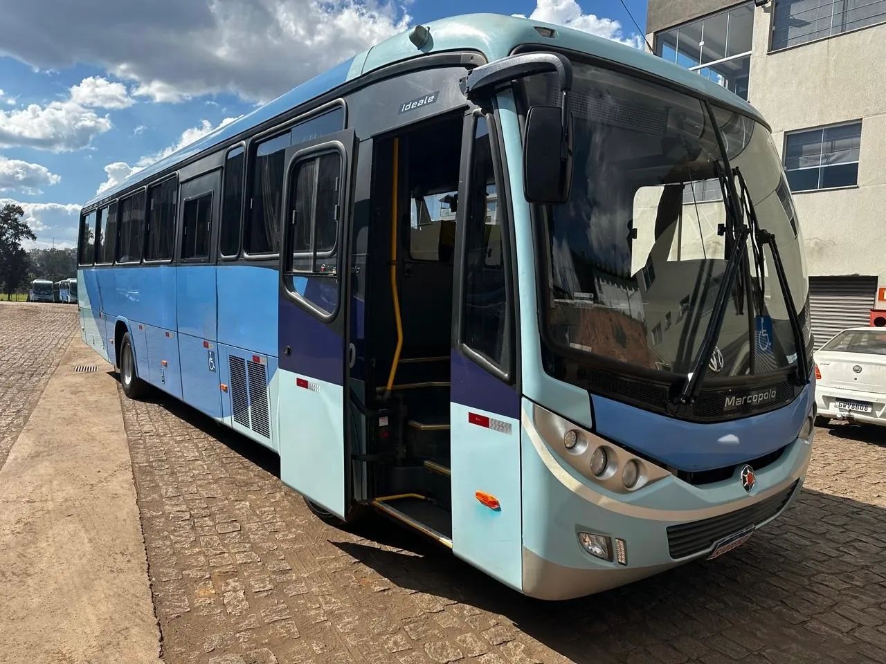 VW com carroceria Ideale ano 23/25 - Foto 5