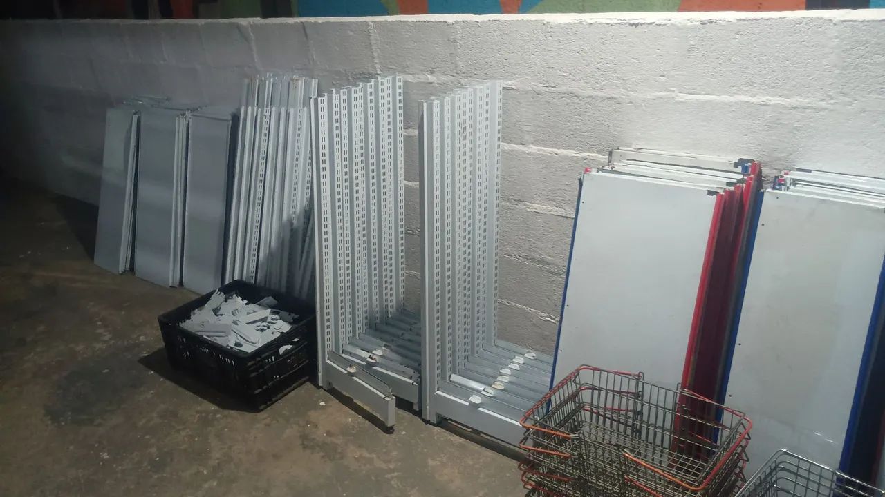 Lote gôndolas usadas  - Foto 2