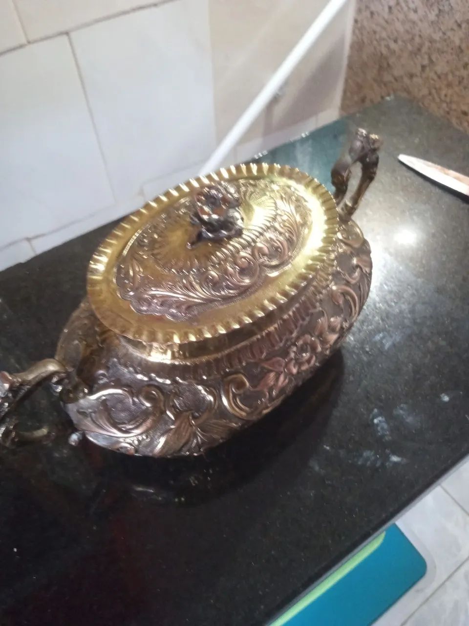 Peça de bronze 