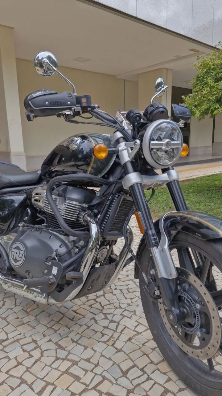 Royal SM 650 Interestellar Green 2024 - Foto 3