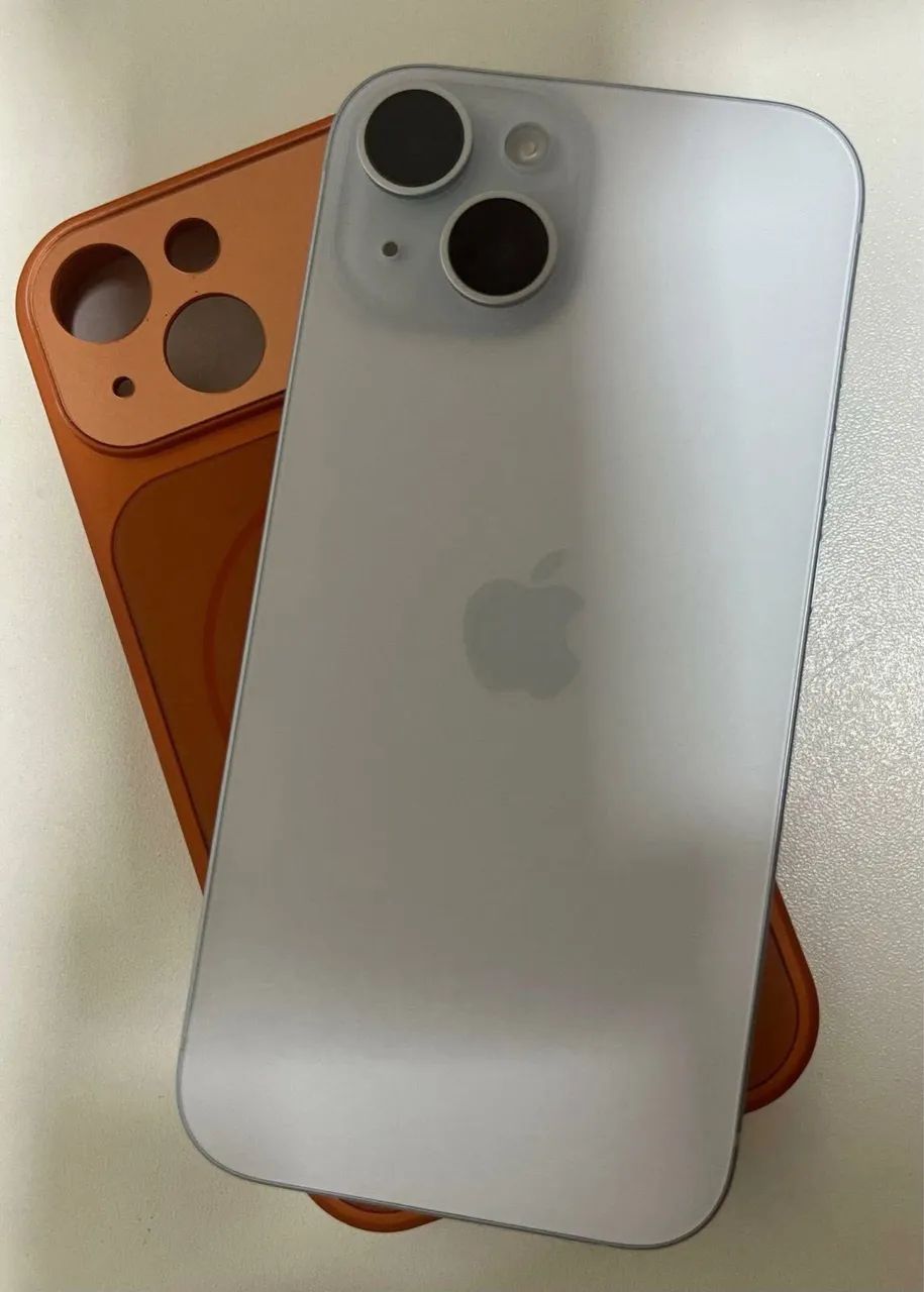 Vende- iPhone 15 - Foto 4