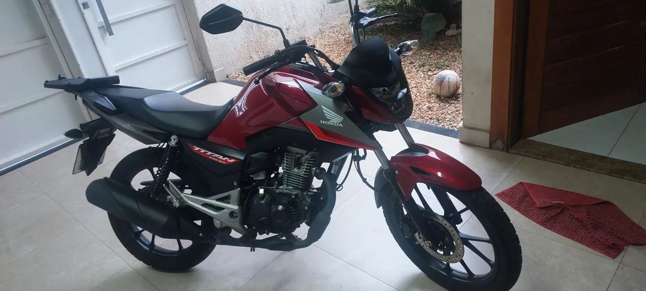 Titan 2025 - Foto 3