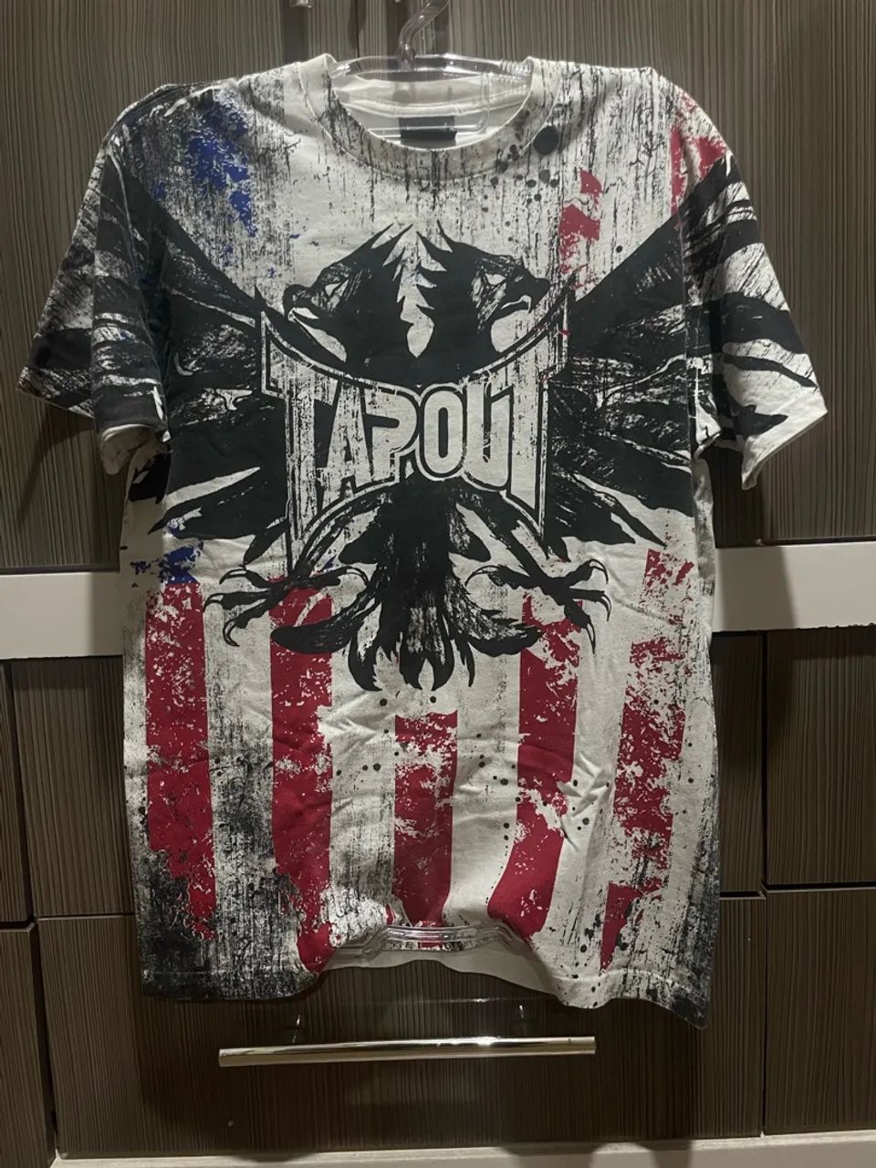 Camisa tapout
