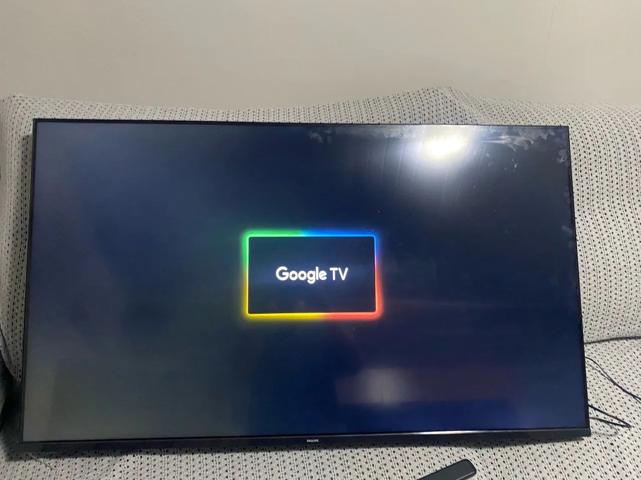 Televisão Philips 6 meses de uso - Foto 3