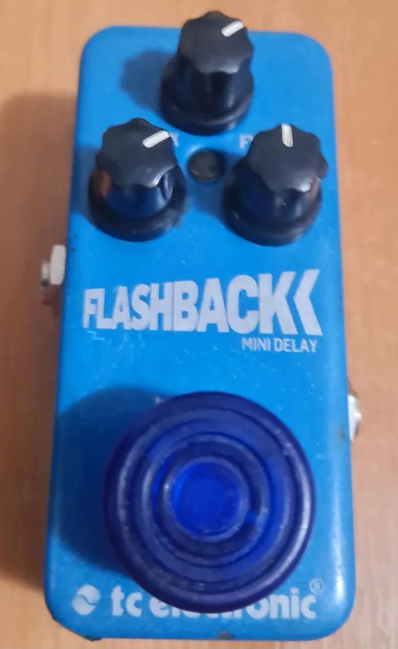 Pedal de efeito de guitarra TC Electronic Flashback Mini Delay