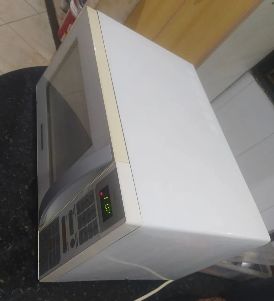 Microondas Brastemp 30 litros  - Foto 2