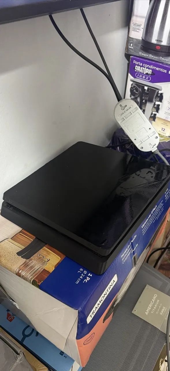 Ps4 slim 1tb