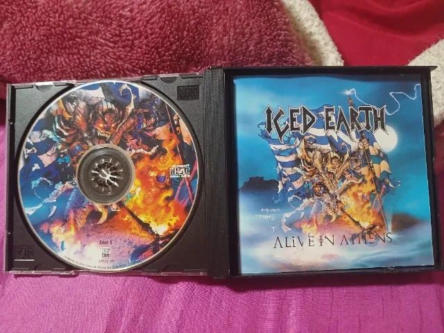 CD Alive in Athens (Iced Earth) - Foto 4
