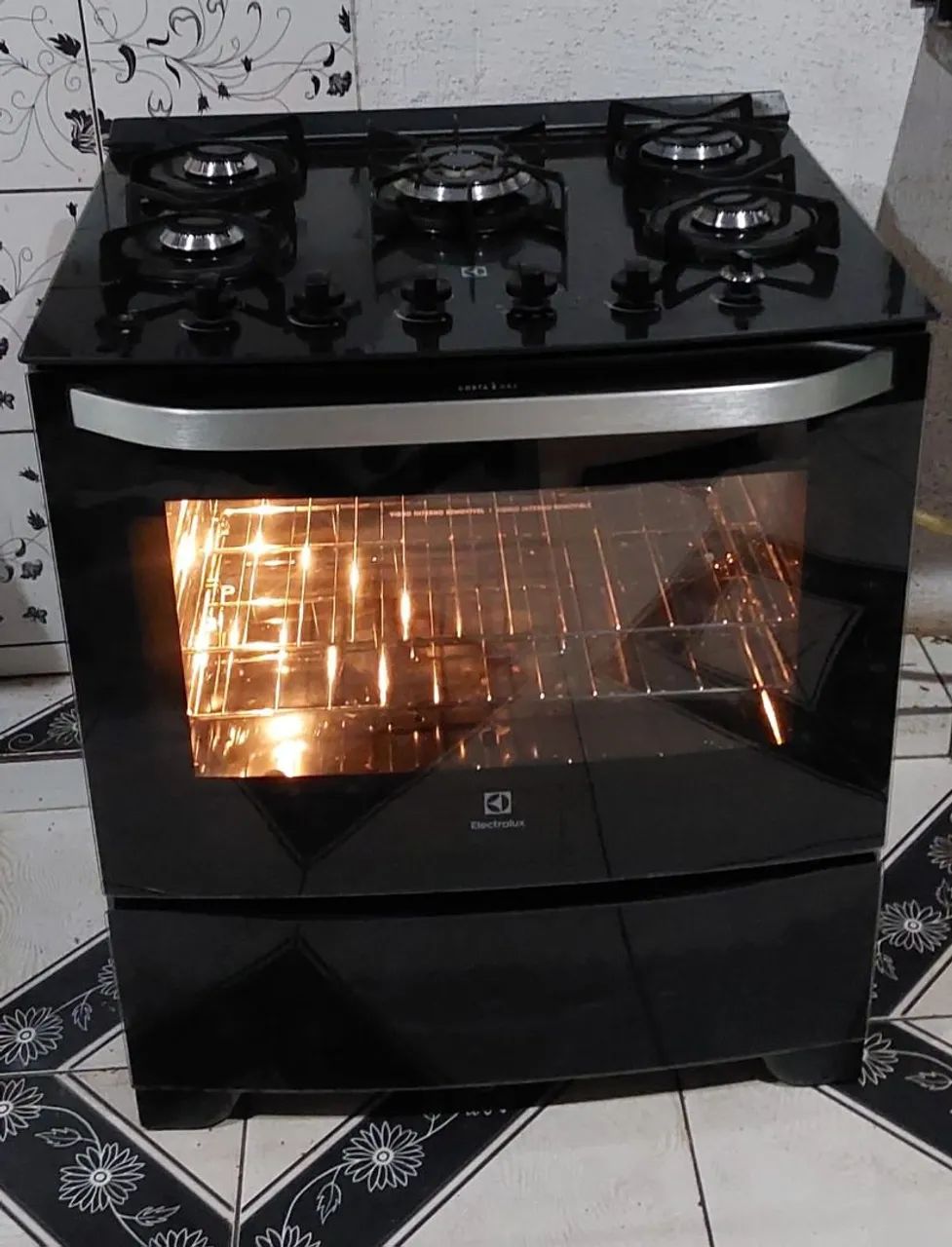 ÓTIMO FOGÃO ELECTROLUX 5 BOCAS COM ACENDIMENTO AUTOMÁTICO  - Foto 4