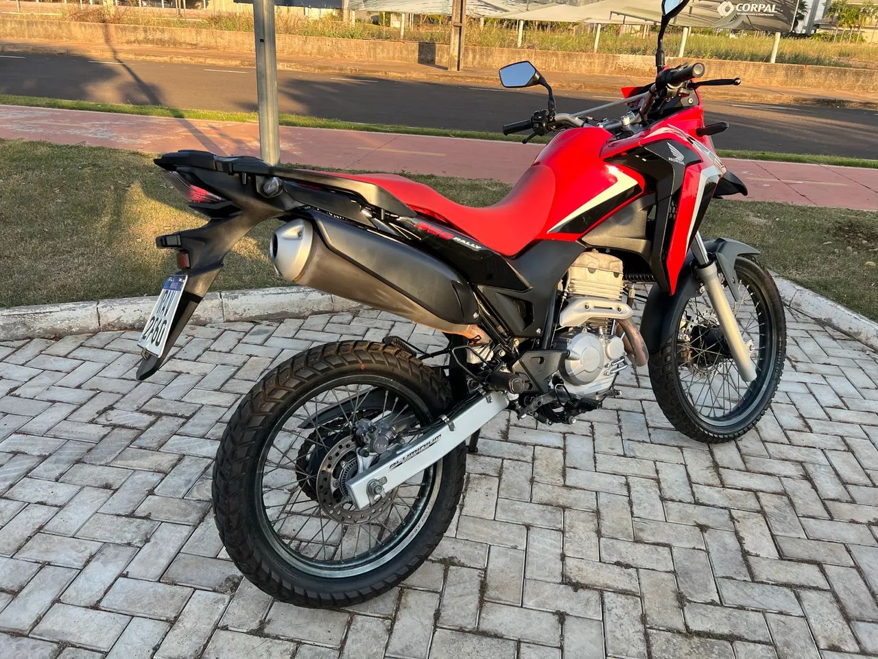 XRE 300 Rally  - Foto 3