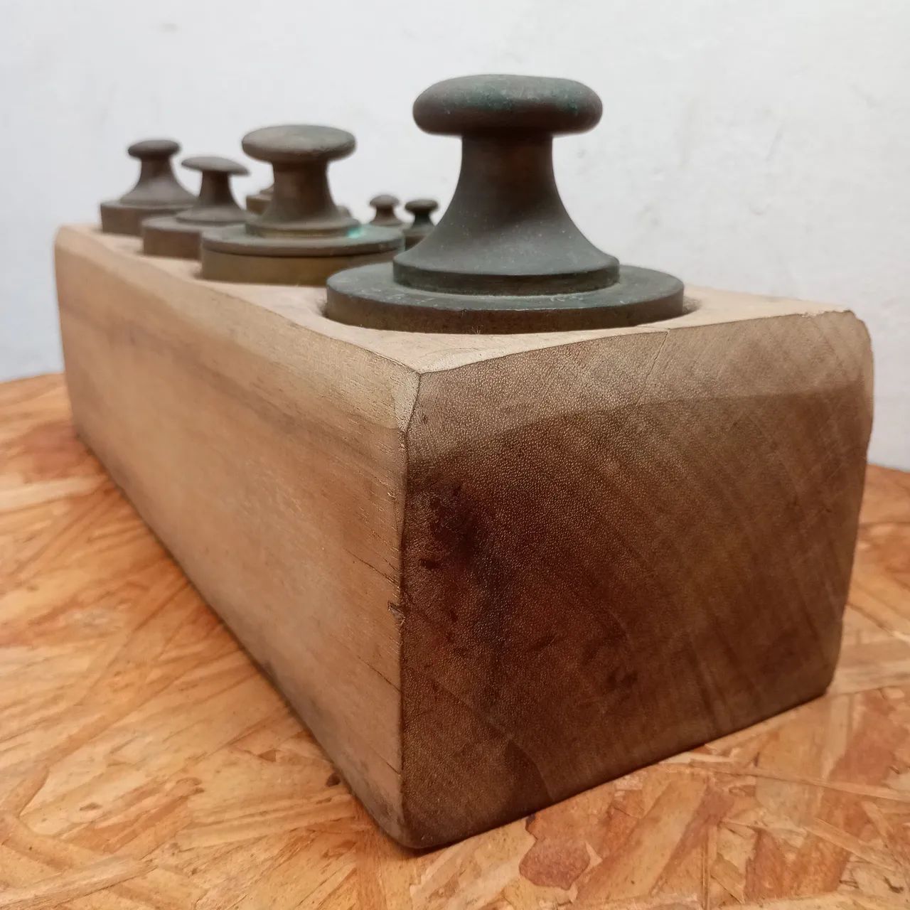 Cepo de Madeira com Jogo Completo de Pesos em Bronze - Foto 5