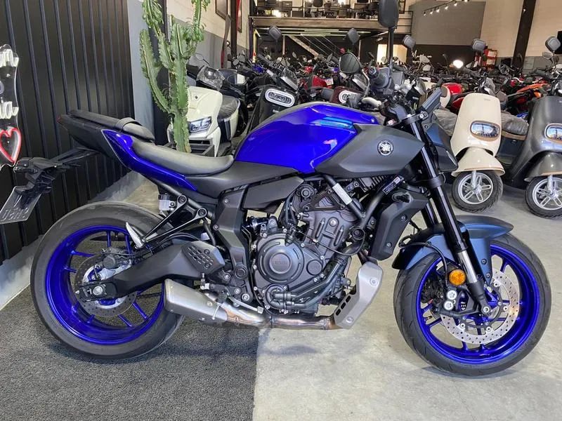 YAMAHA MT07 2026 - Foto 3