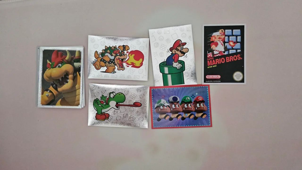 20 figurinhas Álbum Super Mario