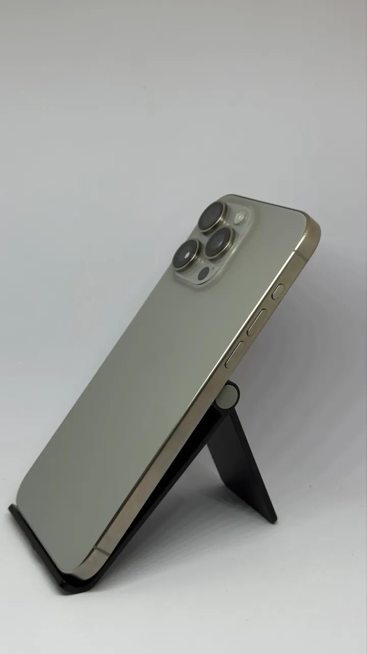 iPhone 15 Pro Max 256GB - Foto 3