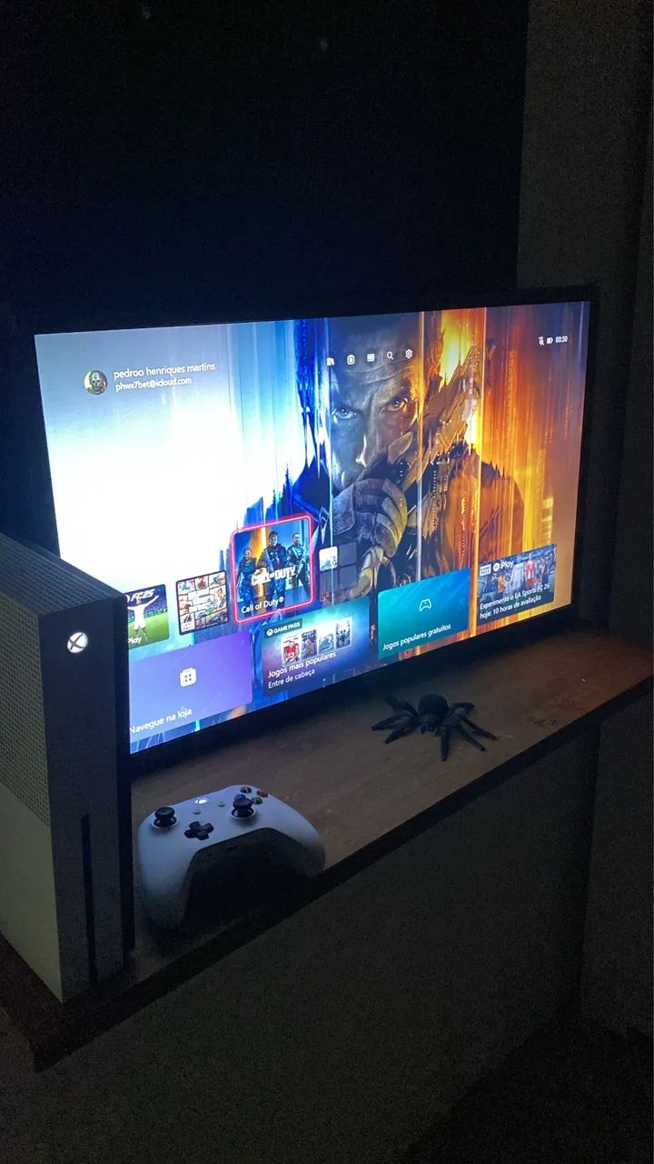 Xbox One S 