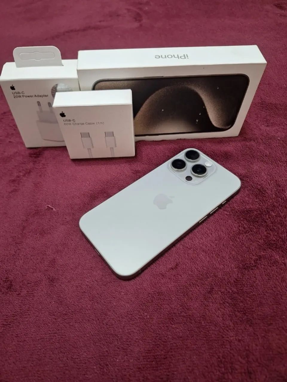 Iphone 15 Pro Impecável com 90% de Bateria! - Foto 2