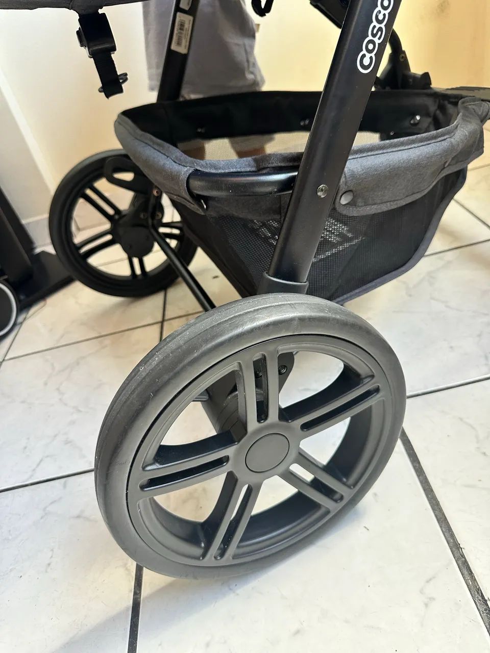 Carrinho de Bebê Moisés + Bebê conforto  - Foto 2