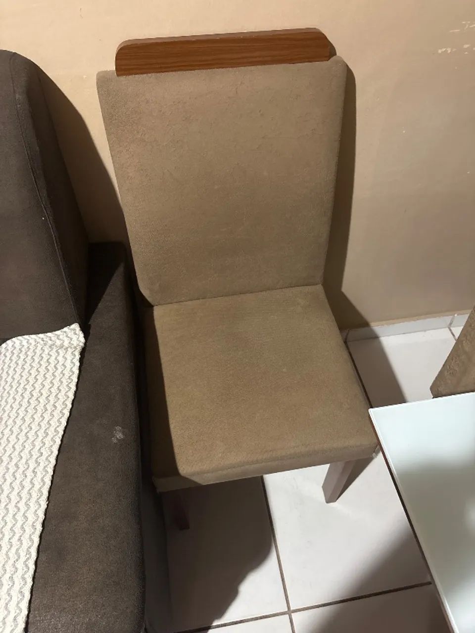 Kit 3 cadeiras mdf usadas  - Foto 2