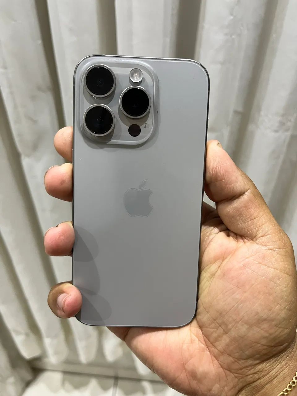 IPHONE 15 PRO - 128GB