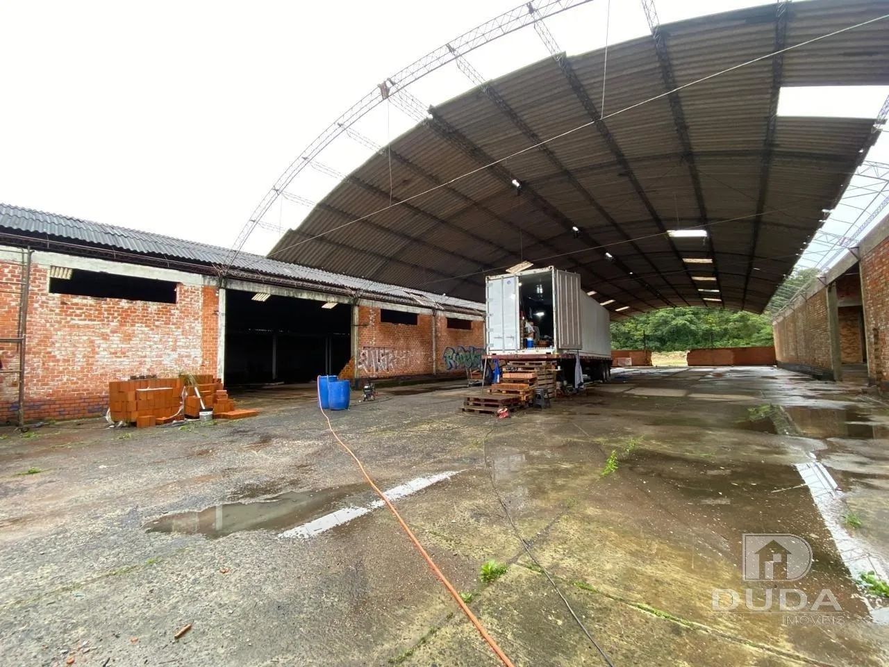 GALPÃO NA BR COM 2.400 M² - Foto 3