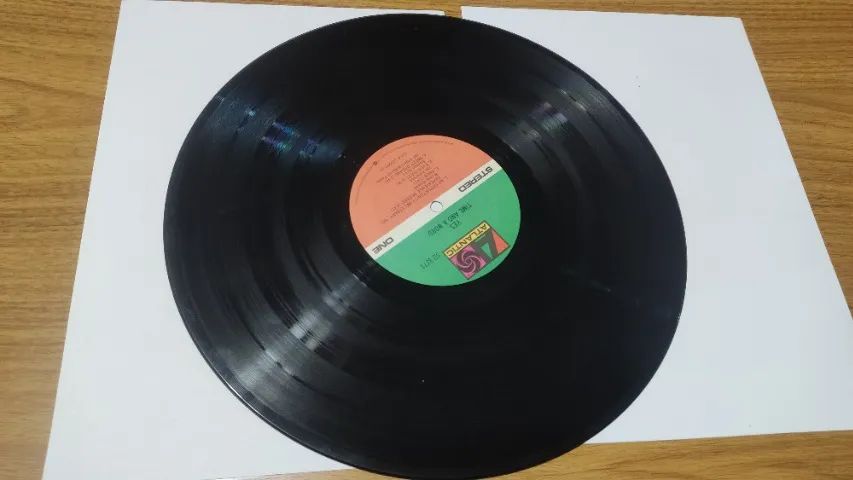 Disco vinil YES TIME AND A WORD  1970 importado dos EUA. - Foto 5