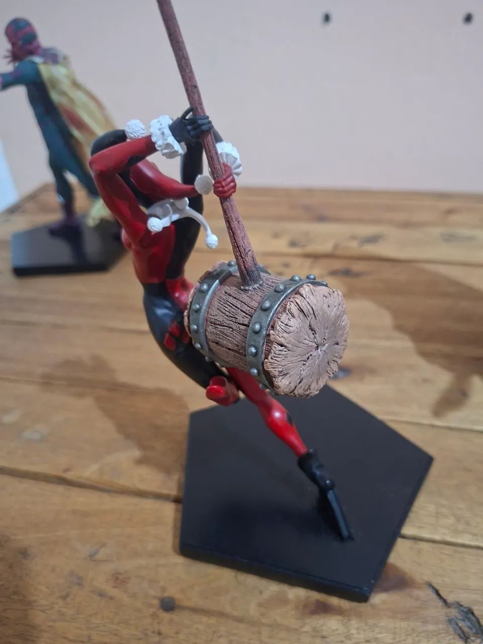 ARLEQUINA Iron Studios  - Foto 4