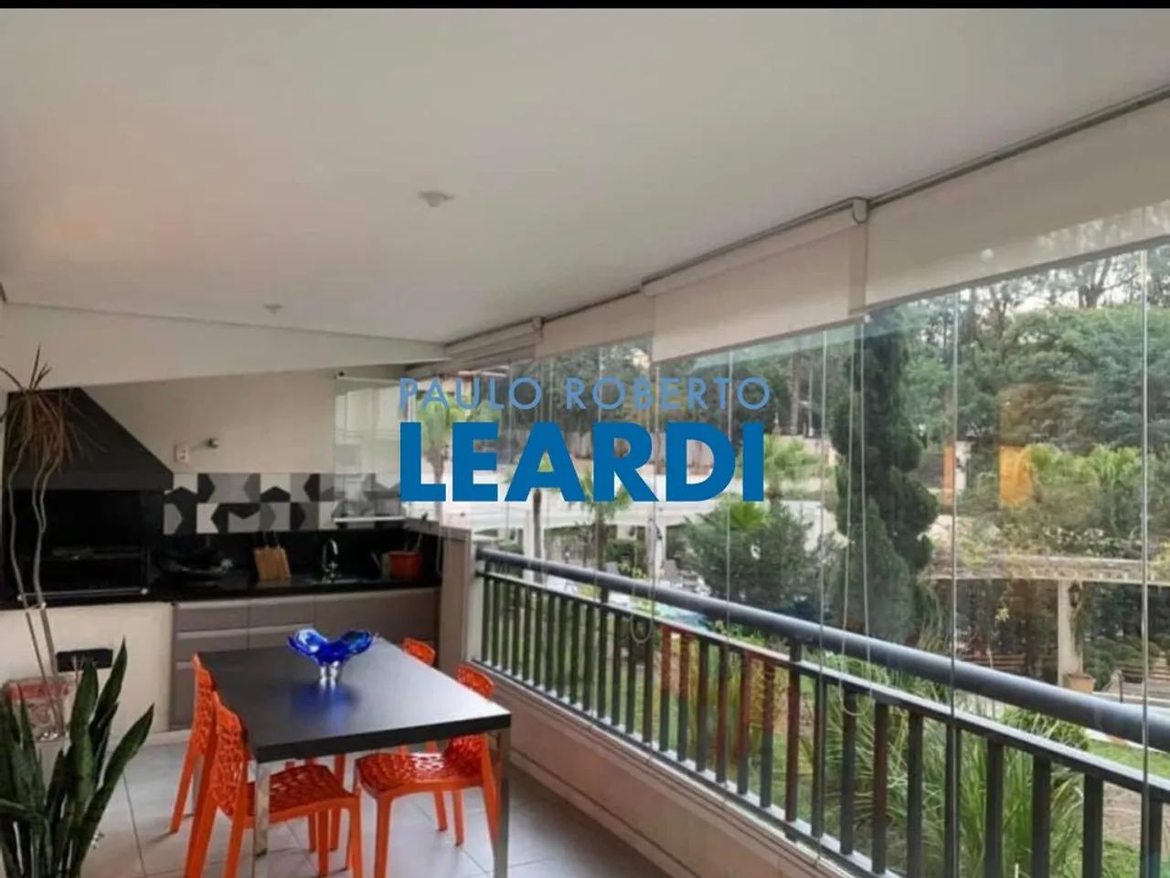 APARTAMENTO - ALPHAVILLE - SP
