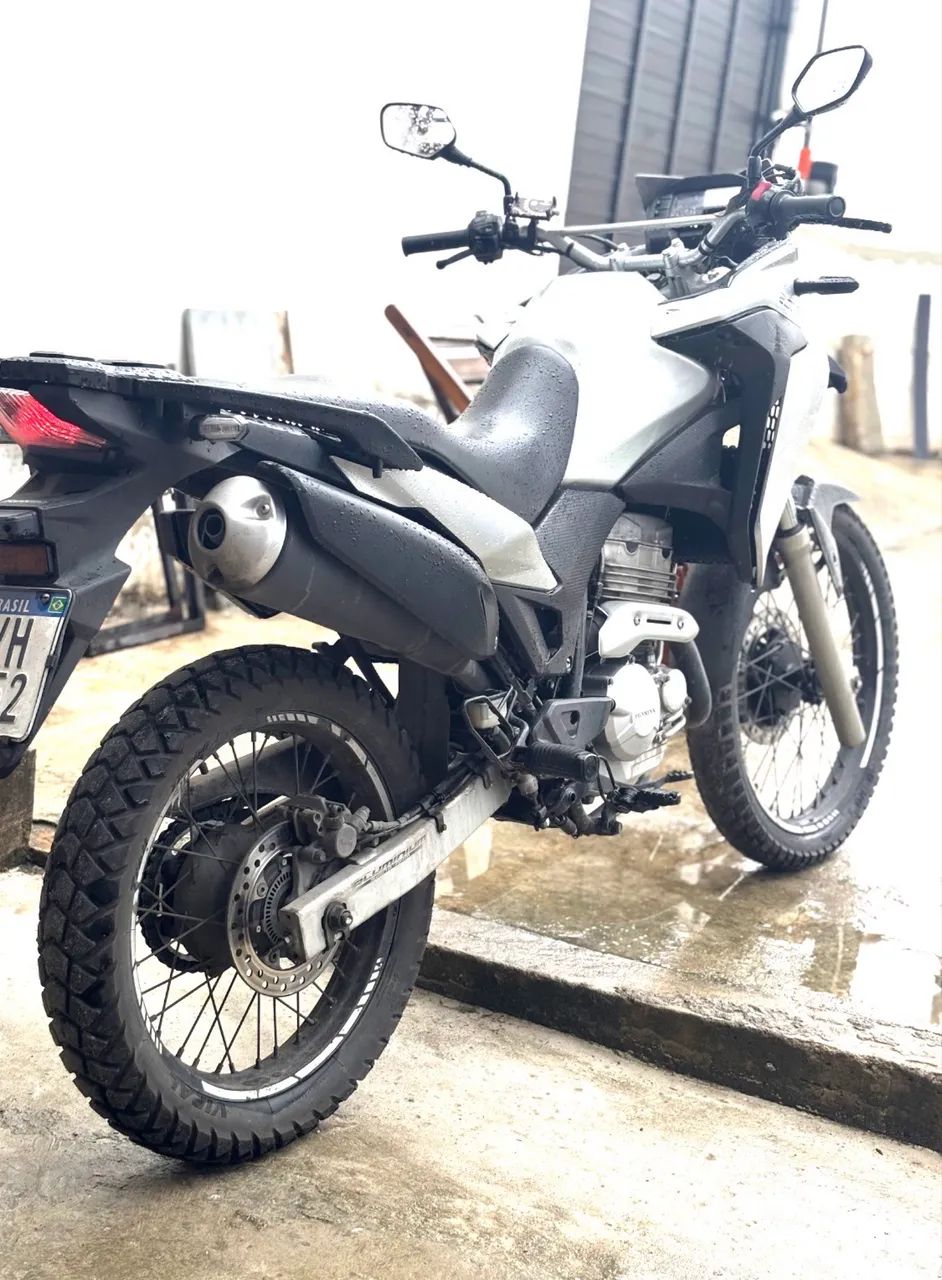 Xre 300
