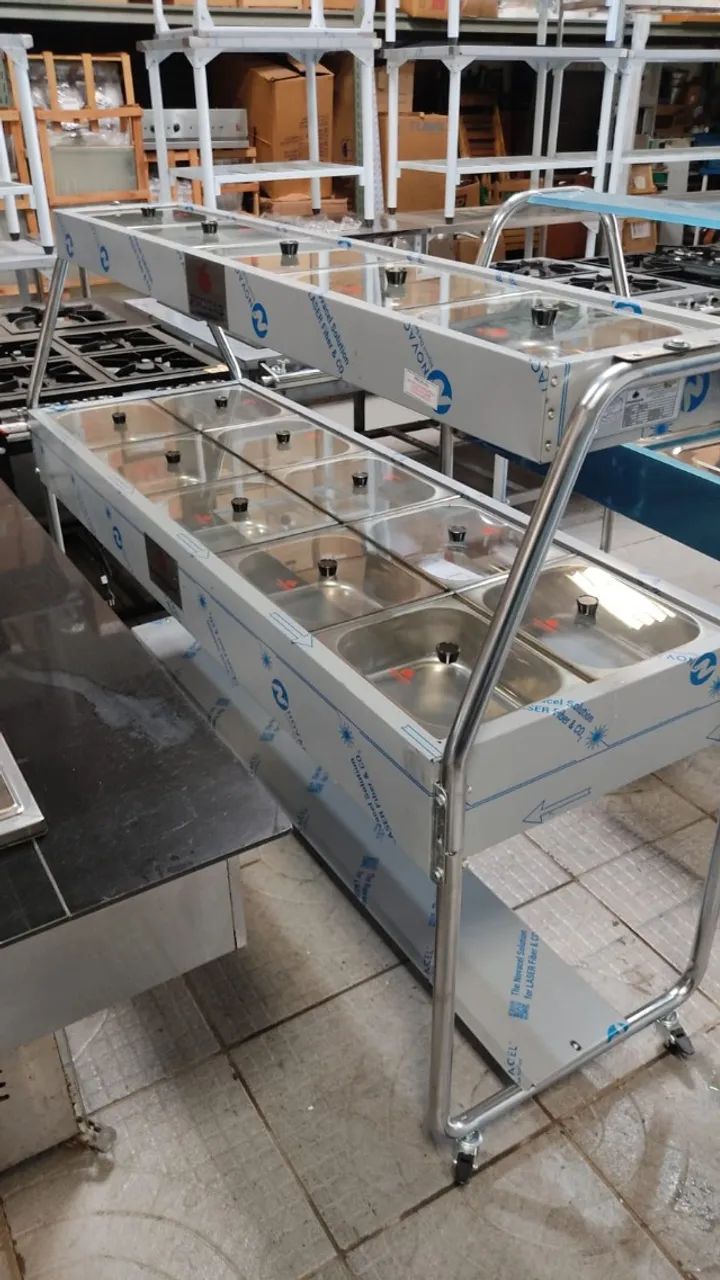 Buffet quente 12 cubas e frio 5 cubas 